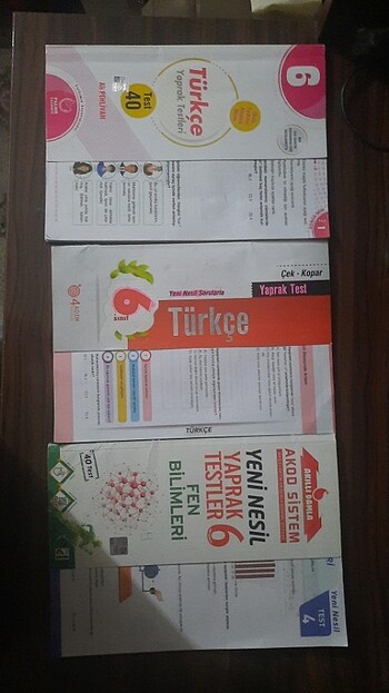 6. Sınıf 3 adet yaprak test ( 2Türkçe, 1 fen bilimleri )
