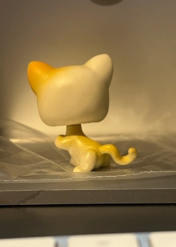  Sarı Pastel Renkli Kedi Figürü