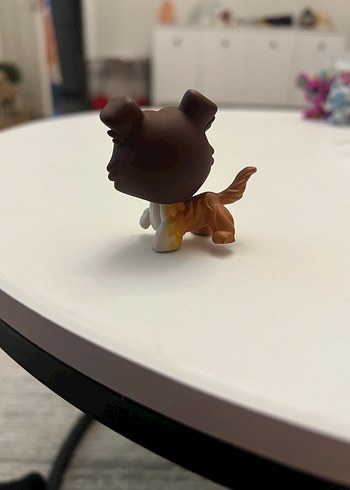 Renkli Kahverengi Köpek Figürü