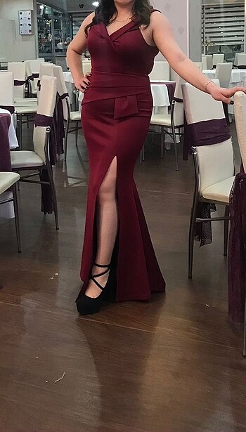 BORDO KAYIK YAKA YIRTMAÇLI ABİYE