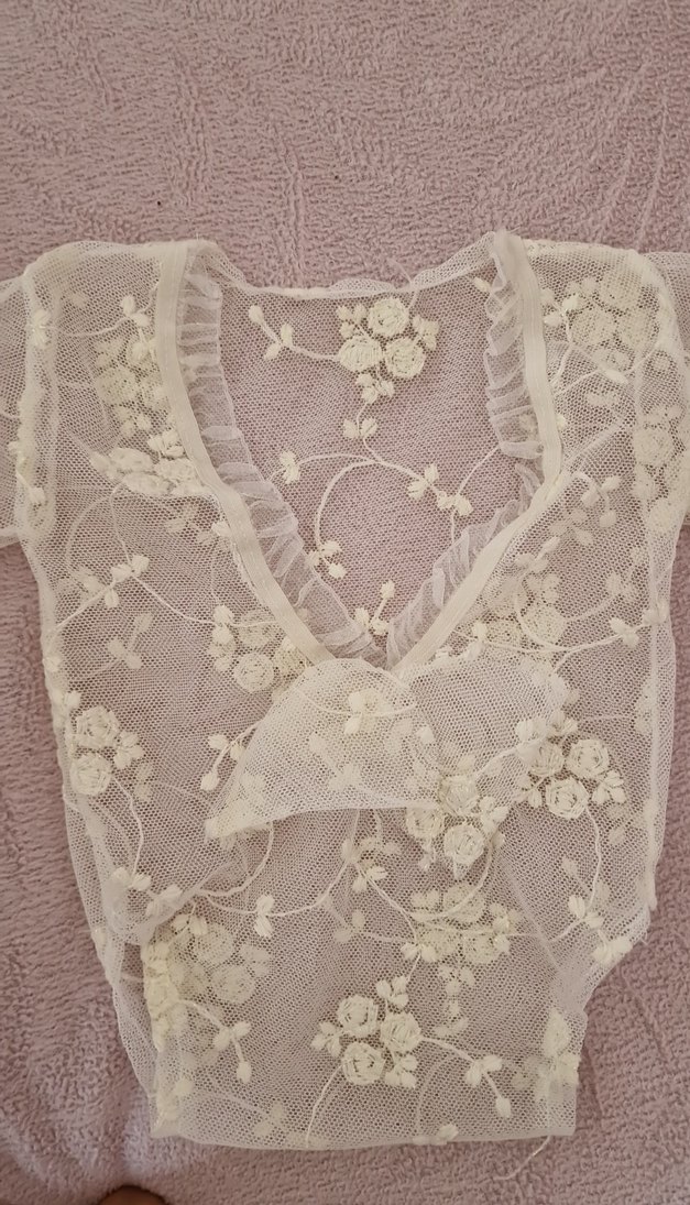 Bej Dantel İşlemeli Kız Yenidoğan çekim elbisesi - Görsel 2