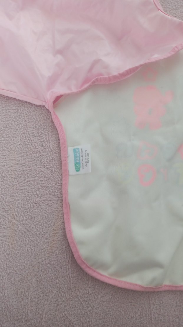 Pembe Baskılı Bebek Önlüğü Kol Detaylı - Görsel 3