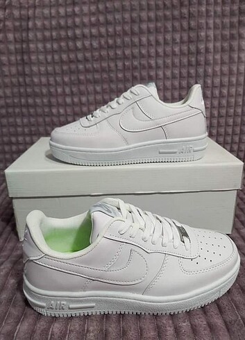 Nike Ayakkabı 
