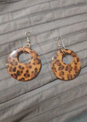 Leopar Desenli Küpe - Görsel 4