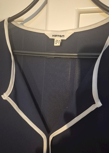 Lacivert V Yakalı Kadın Bluz - Görsel 2