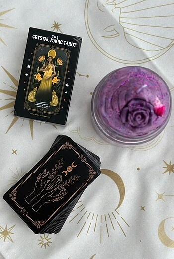 Crystal magic tarot