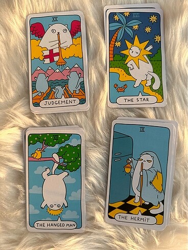 Beden Paws tarot destesi