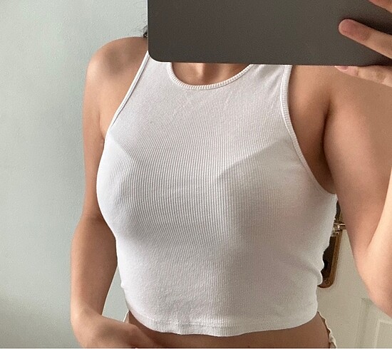 Sıfır kollu beyaz crop