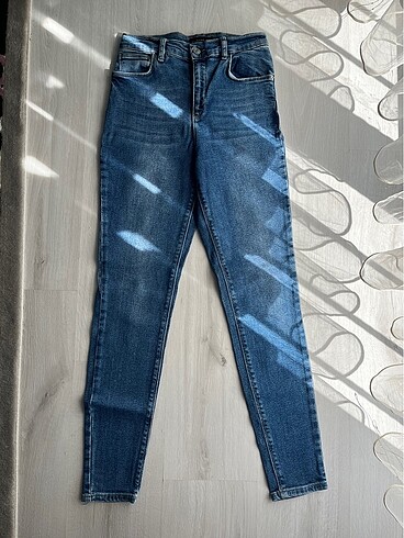 LCW jeans