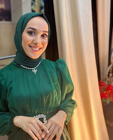 Taşlı kemerli yeşil abiye - Görsel 3