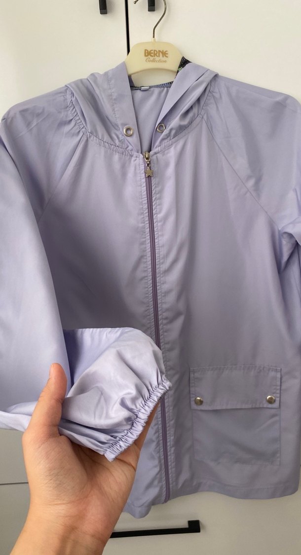 Mor Midi Boy Fermuarlı Kadın Yağmurluk - Görsel 2