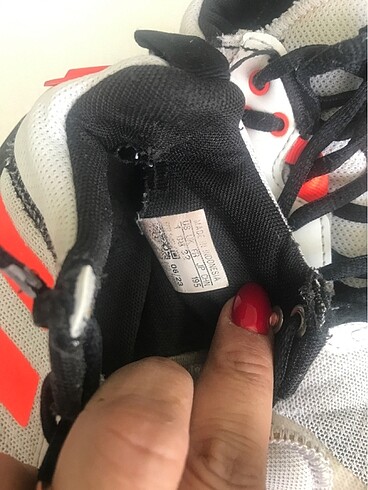32 Beden Adidas spor ayakkabı temiz 32 numara