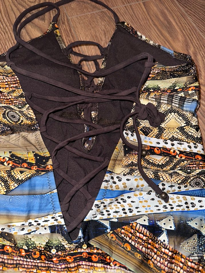 Zeki Boncuk Detaylı  Desenli Kadın Mayo - Görsel 4