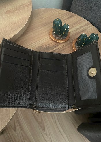 Guess Kahverengi Fermuarlı Kadın Cüzdanı - Görsel 2