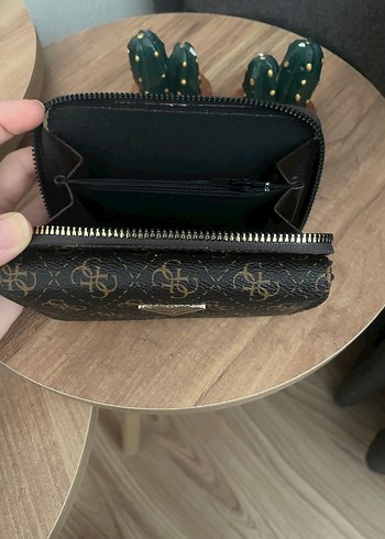 Guess Kahverengi Fermuarlı Kadın Cüzdanı - Görsel 3