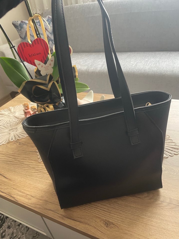 Kadın Siyah Deri Omuz Çantası - Görsel 2