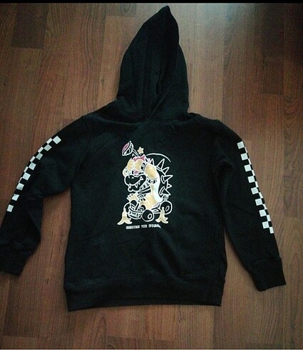 Uniglo marka kapişonlu erkek çocuk sweat