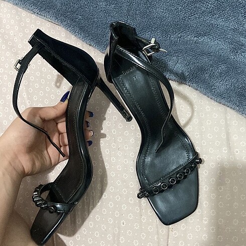 bershka topuklu ayakkabı