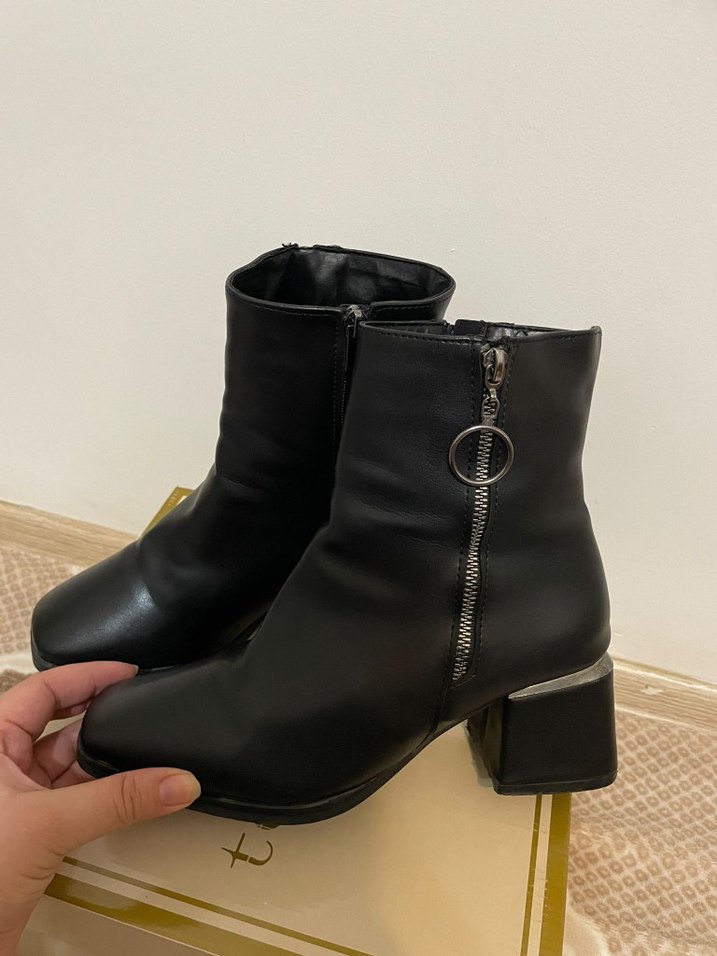 Kadın Topuklu Bot - Görsel 2