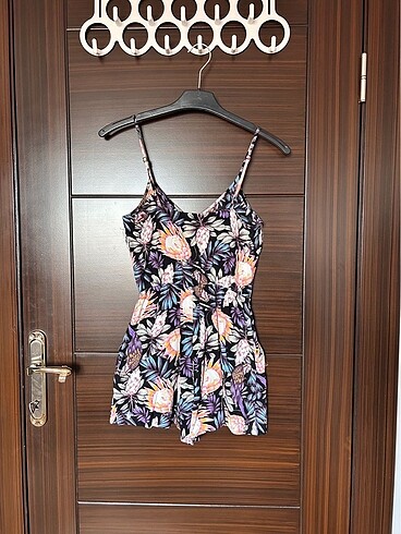H&M H&M şort tulum, 0 viskoz