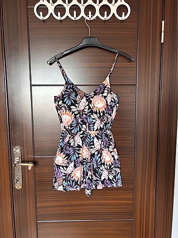 H&M şort tulum, 0 viskoz