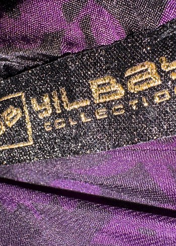 36 Beden Mor Vintage Çiçek detaylı beli lastikli bluz