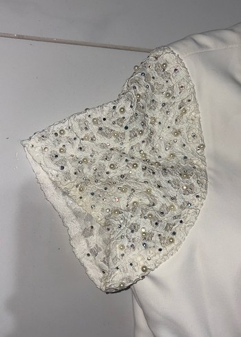 Dantel İşlemeli Beyaz Midi Elbise - Görsel 3