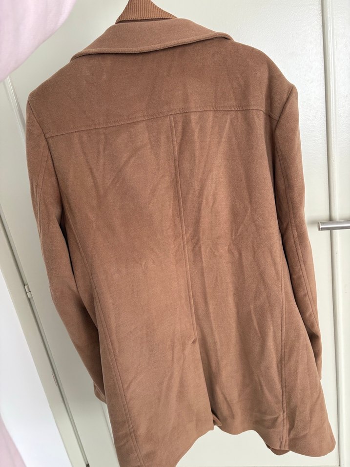 Düğmeli Bej Süet Unisex Kaban - Görsel 4