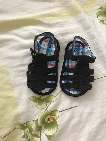 19 Beden siyah Renk Sandalet