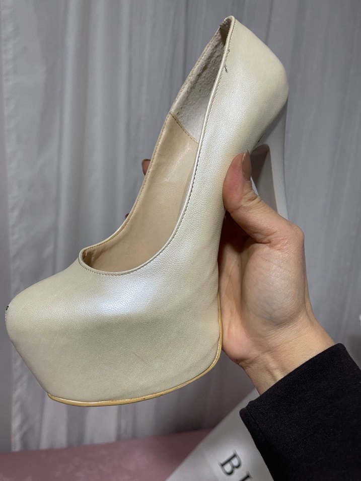 Krem platform topuklu ayakkabı - Görsel 2