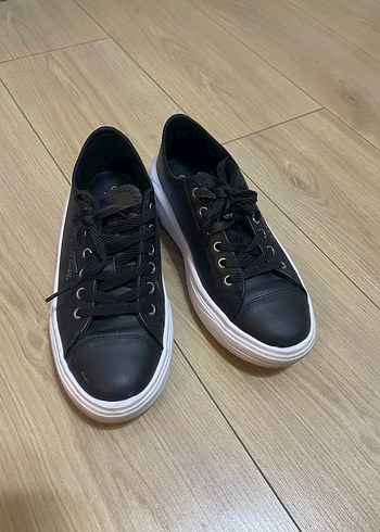 Siyah Kadın Spor Ayakkabı - Görsel 2