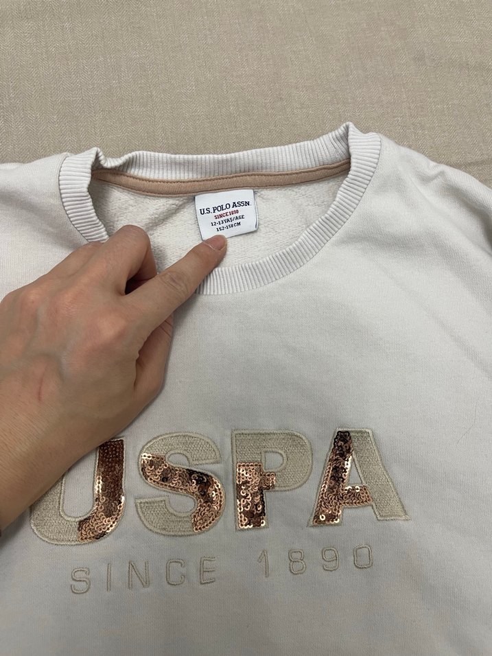 USPA Sweatshirt ve Bej Eşofman Altı Takımı - Görsel 2