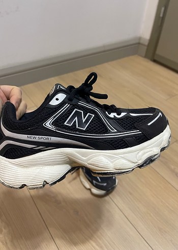 Kadın Siyah Spor Ayakkabı - Görsel 2
