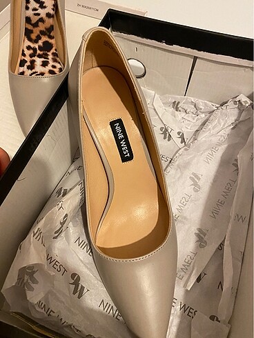 37 Beden Ninewest orjinal bej stiletto