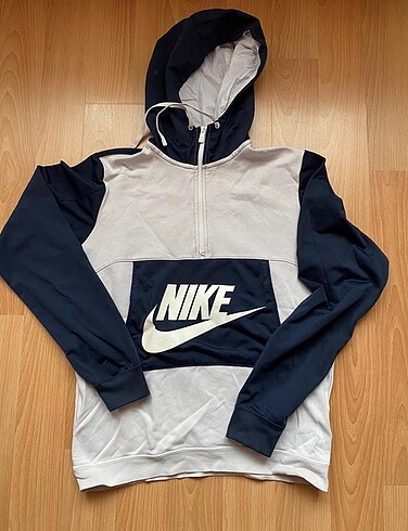 Nike kapüşonlu sweatshirt