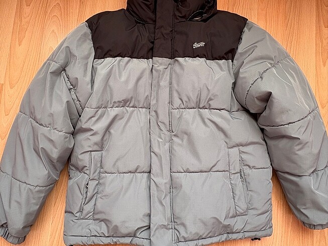 Pull and bear mont