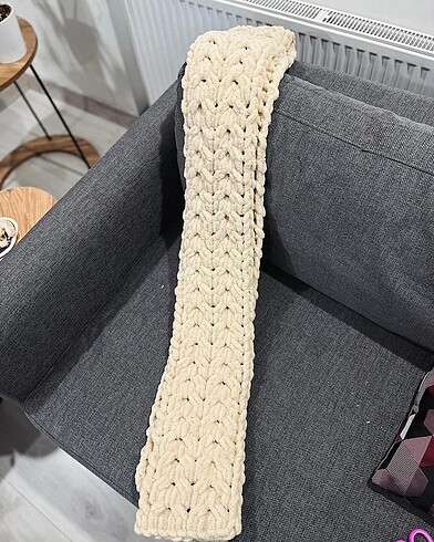 Beden Puffy örgü atkı