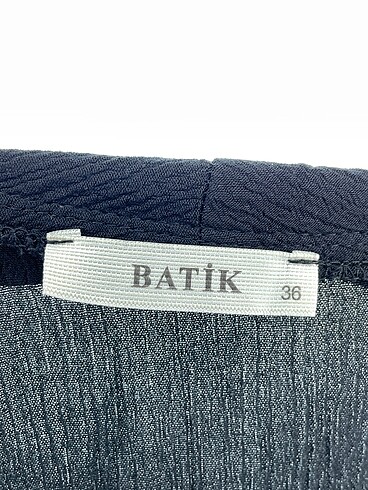 36 Beden siyah Renk Batik Uzun Elbise %70 İndirimli.