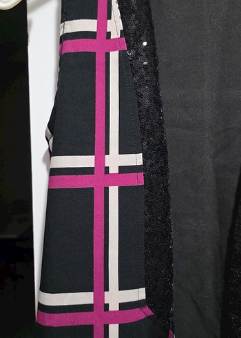 Düğmeli Pembe Kareli Uzun Kadın Yelek - Görsel 2