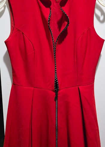 Kırmızı Fermuarlı V Yaka Midi Elbise - Görsel 4