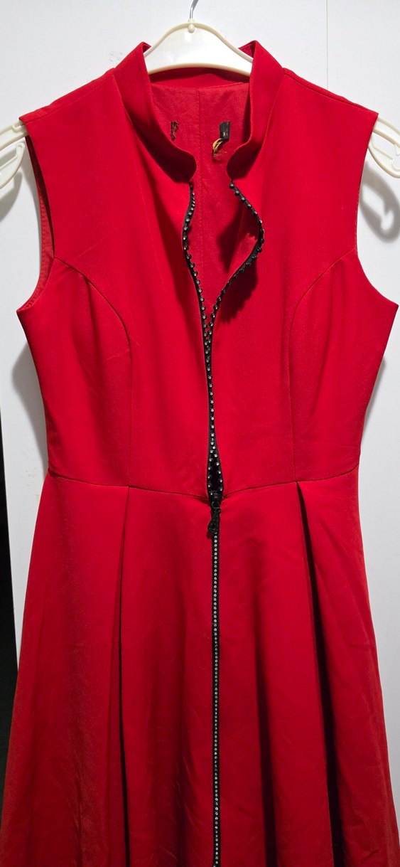 Kırmızı Fermuarlı V Yaka Midi Elbise - Görsel 4