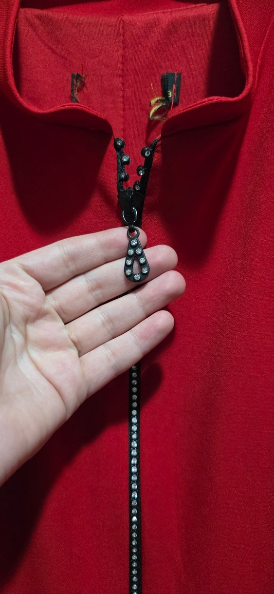 Kırmızı Fermuarlı V Yaka Midi Elbise - Görsel 3