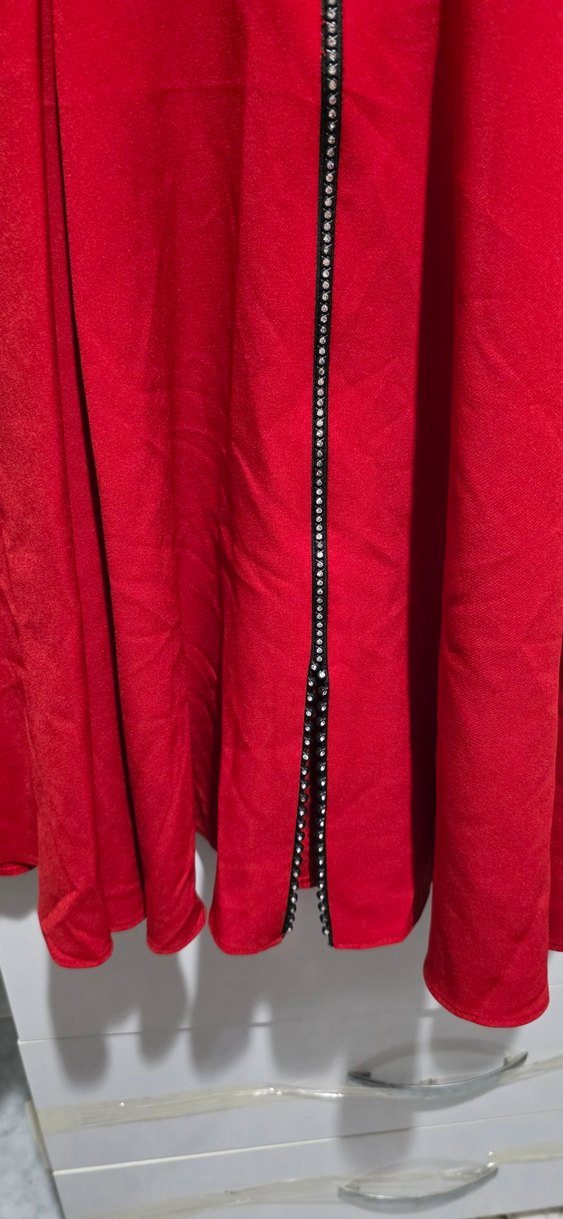 Kırmızı Fermuarlı V Yaka Midi Elbise - Görsel 2