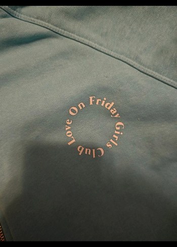 s Beden Love On Friday S Beden