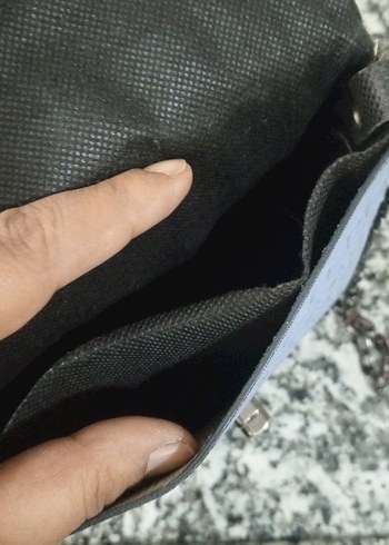 Mavi Zincir Detaylı Deri Kadın Çanta - Görsel 3