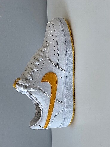 40 Beden altın Renk NIKE COURT VISION LO NN ESS (Gold)