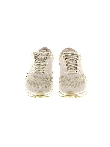 40 Beden Nike Spor Ayakkabı %70 İndirimli.