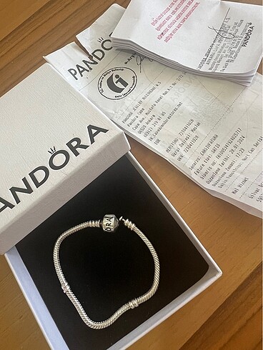 Pandora 16 cm