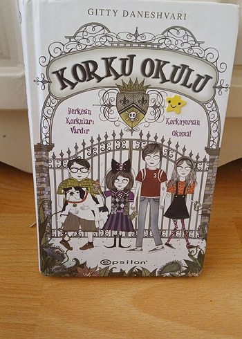 Korku Okulu - Gitty Daneshvari