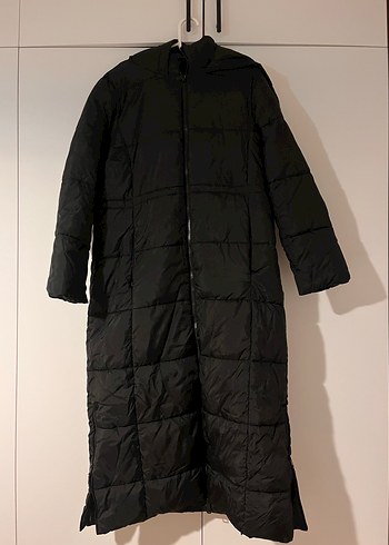 LCW Kadın Siyah Uzun Şişme Mont - Görsel 2